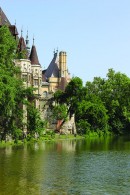 Lake Castle